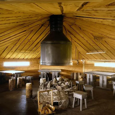 Harriniva Adventure Szálloda 2*