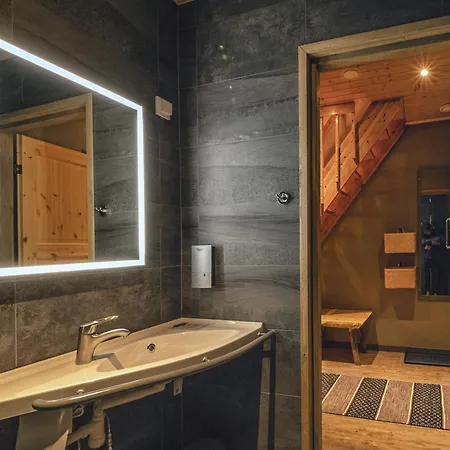 Harriniva Hotel 2*