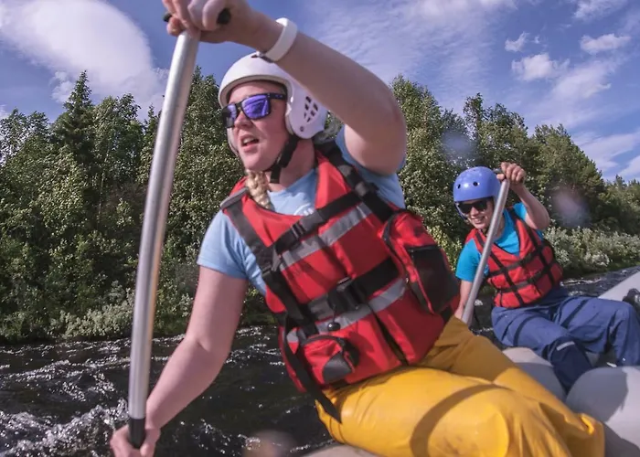 Harriniva Adventure فندق